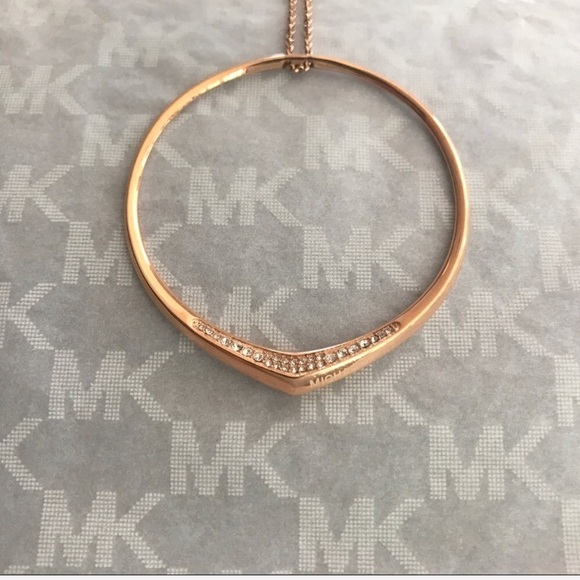 New authentic MK rosegold tone Pave circle pendant - Picture 2 of 5